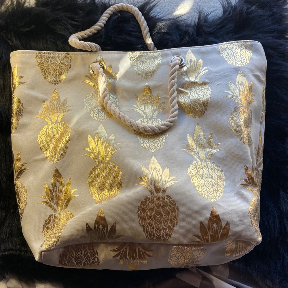 Bag, 18” x 13” x‎ 6”